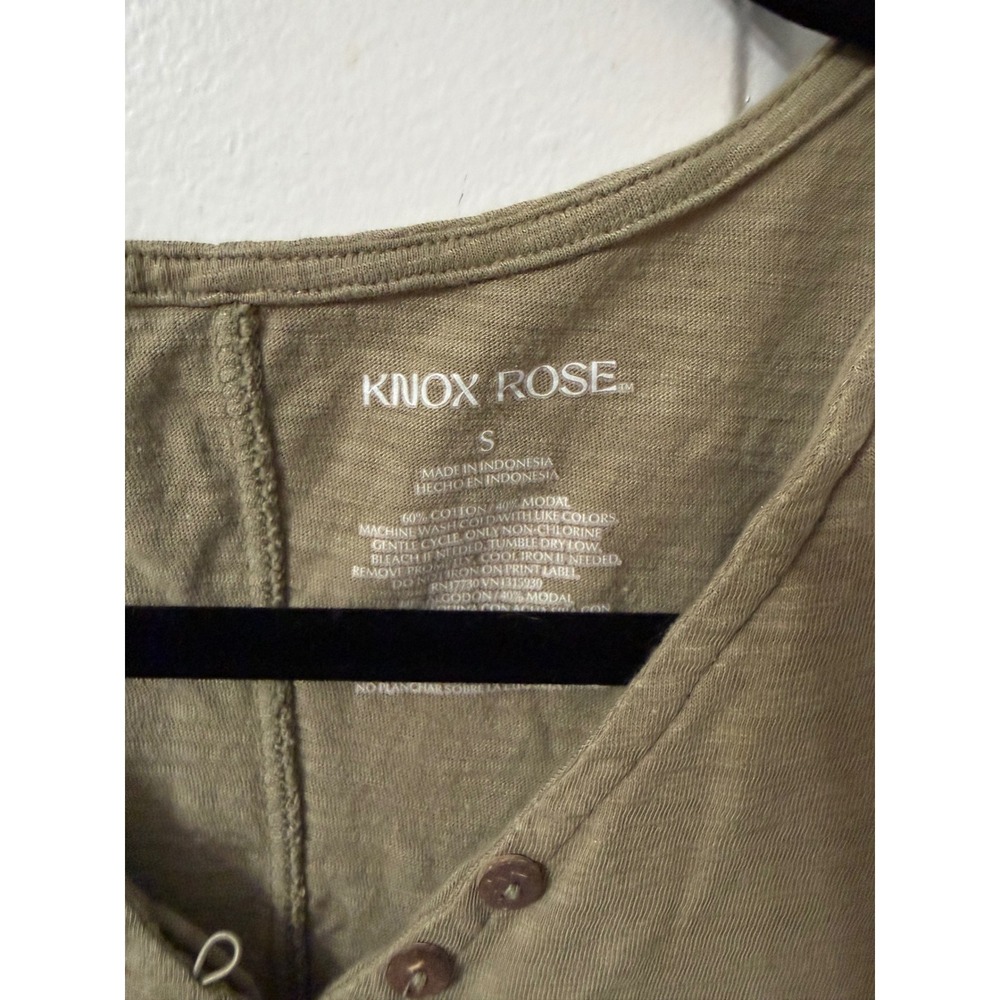Set of 2 Henley V-Neck Short Sleeve Slub Tee | S || Olive & Pink| Knox Rose - Picture 4 of 6